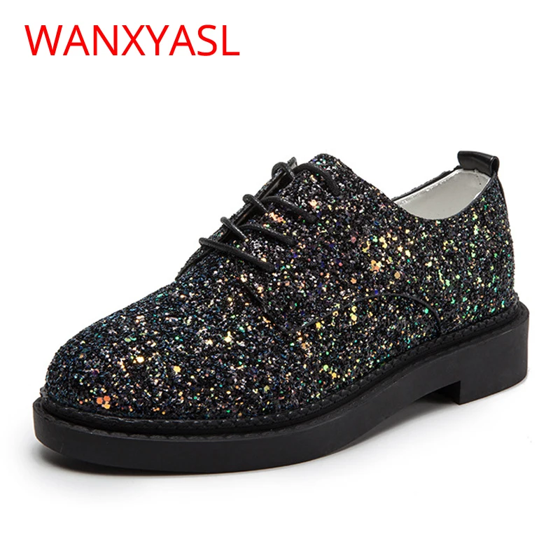 2018 Autumn Women Flats Shoes Platform Sneakers Black Shoes Leather Suede Casual Sequin Shoes Slip on Women Flats Shoes Woman
2018 Autumn Women Flats Shoes Platform Sneakers Black Shoes Leather Suede Casual Sequin Shoes Slip on Women Flats Shoes Woman