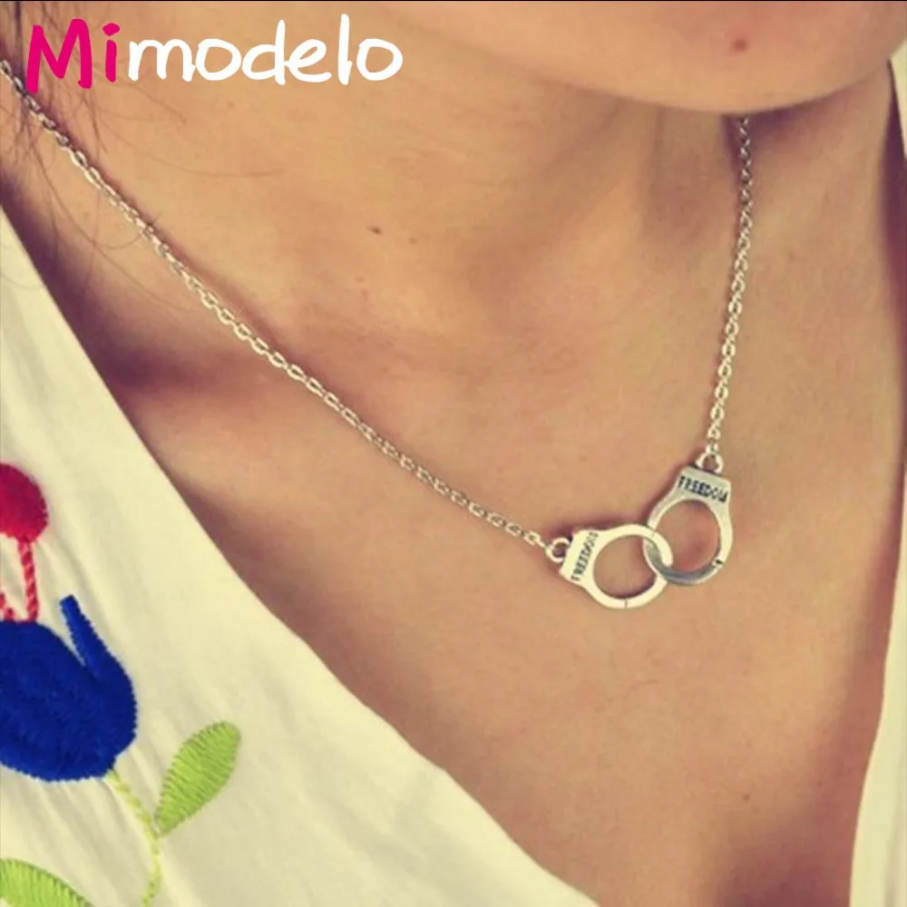 Handcuff Pendant Necklace For Women Men Steampunk Fashion Jewelry Lover's Collares Freedom Valentine's Day Gift Hot 2018
Handcuff Pendant Necklace For Women Men Steampunk Fashion Jewelry Lover's Collares Freedom Valentine's Day Gift Hot 2018