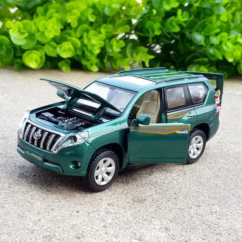 High Simulation Exquisite Diecasts&Toy Vehicles: ShengHui Car Styling TOYOTA Land Cruiser Prado SUV 1:32 Alloy Diecast Car Model
High Simulation Exquisite Diecasts&Toy Vehicles: ShengHui Car Styling TOYOTA Land Cruiser Prado SUV 1:32 Alloy Diecast Car Model