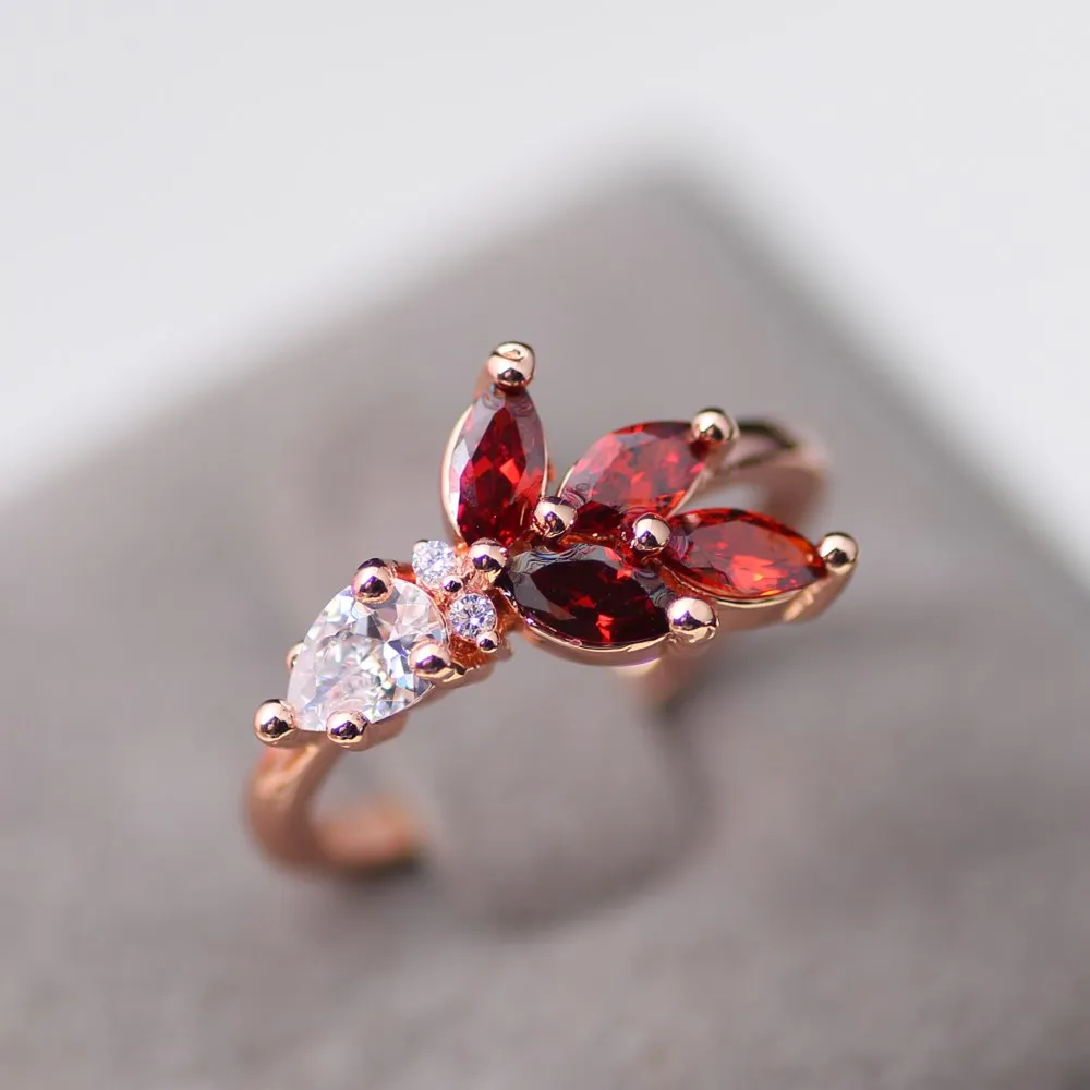 djj022 version of the new gold butterfly inlaid zircon ring jewelry personality charm female models ring
djj022 version of the new gold butterfly inlaid zircon ring jewelry personality charm female models ring