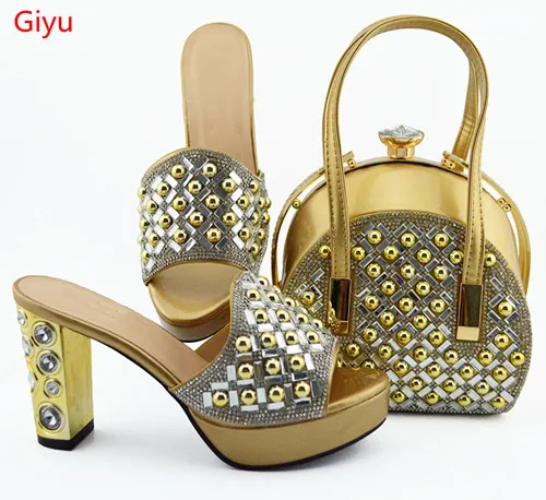 Giyu Nigerian Party gold Shoe and Bag Sets Italian Shoes and Bags Set for party African Matching Shoes and Bags set!KO1-3
Giyu Nigerian Party gold Shoe and Bag Sets Italian Shoes and Bags Set for party African Matching Shoes and Bags set!KO1-3