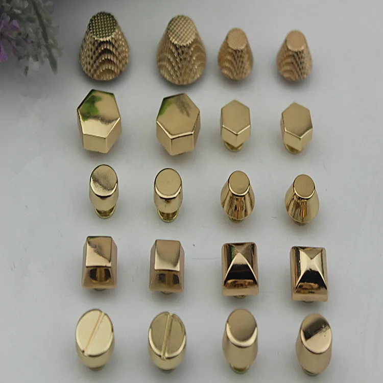 10pcs Gold Bottom Nail Screw Fastener Buckle for Handbag Package Hardware Metal Button DIY Bag Luggage Decor Studs Hanger Buckle
10pcs Gold Bottom Nail Screw Fastener Buckle for Handbag Package Hardware Metal Button DIY Bag Luggage Decor Studs Hanger Buckle