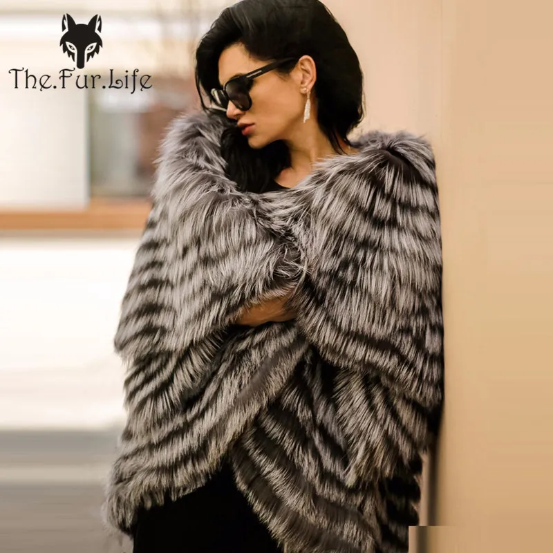 Furealux Luxury New Style Real Siver Fox Fur Coat With Big Collar Cape Loose Natural Fur Jackets For New Wholesale
Furealux Luxury New Style Real Siver Fox Fur Coat With Big Collar Cape Loose Natural Fur Jackets For New Wholesale