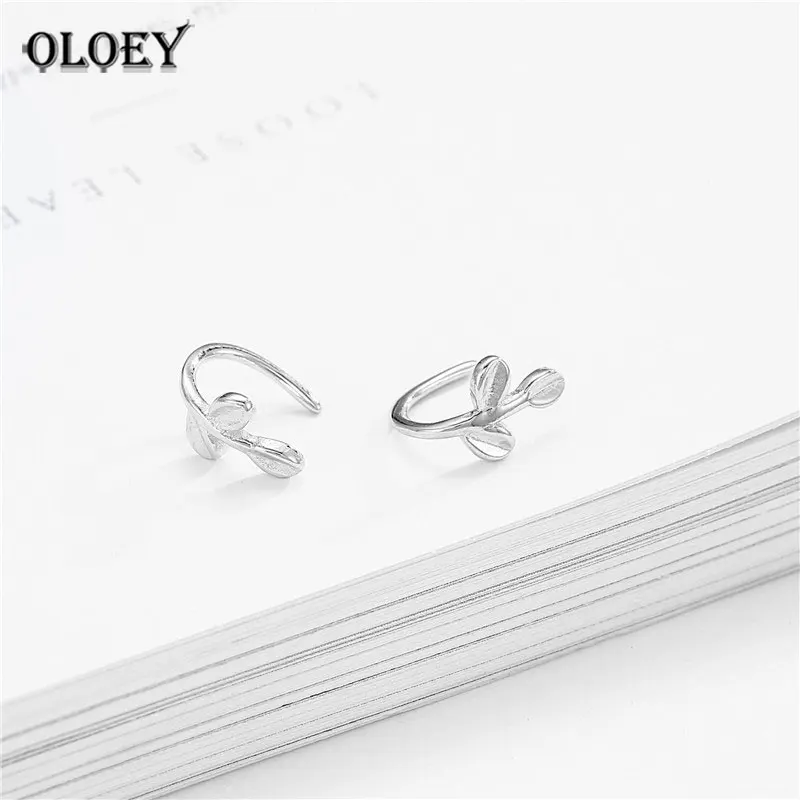 OLOEY 100% Real 925 Sterling Silver Earring Cute Tiny Leaf Stud Earrings For School Girls Daughter's Gift Fine Jewelry YME379
OLOEY 100% Real 925 Sterling Silver Earring Cute Tiny Leaf Stud Earrings For School Girls Daughter's Gift Fine Jewelry YME379