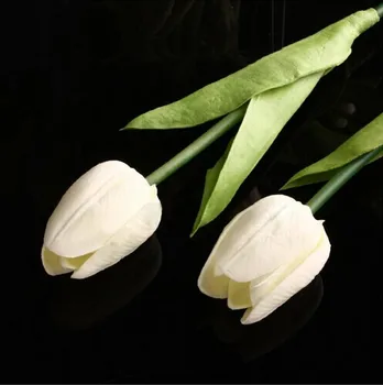 MEOF newest Tulip Artificial Flowers Bouquets Decorative silk Flower Home Wedding Decoration (no vase) MEOF white
MEOF newest Tulip Artificial Flowers Bouquets Decorative silk Flower Home Wedding Decoration (no vase) MEOF white