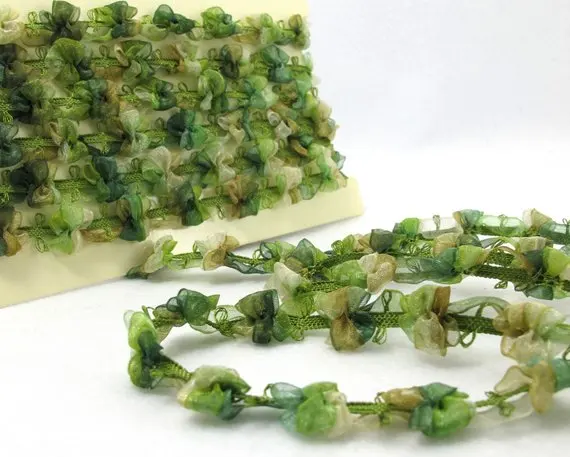 2 Yards Ivory Rose Buds with Leaves Woven Rococo Ribbon Trim|Decorative Floral Ribbon|Scrapbook Materials|Clothing|Decor
2 Yards Ivory Rose Buds with Leaves Woven Rococo Ribbon Trim|Decorative Floral Ribbon|Scrapbook Materials|Clothing|Decor
