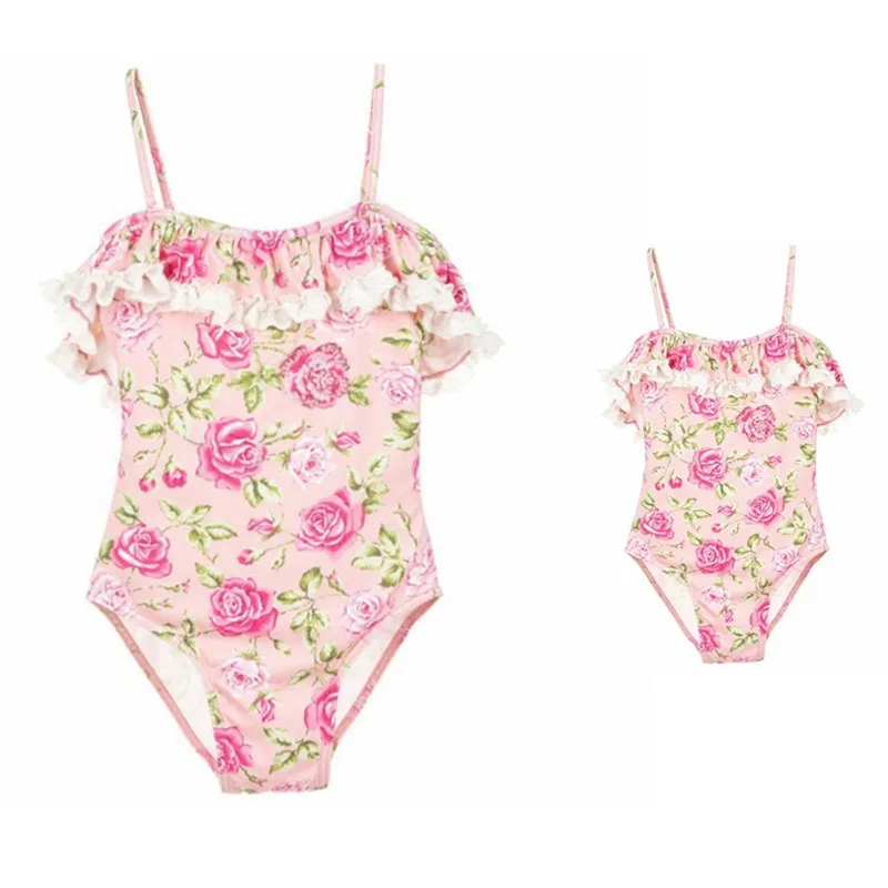 Mother Daughter Swimsuits Flower Beachwear Mommy and Me Swimwear Bikini Family Matching Clothes Family One Piece Bathing Suit
Mother Daughter Swimsuits Flower Beachwear Mommy and Me Swimwear Bikini Family Matching Clothes Family One Piece Bathing Suit