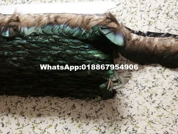 10yards beautiful GREEN Golden pheasant body feathers trims/fringes about 5cm chicken body feather on satin header
10yards beautiful GREEN Golden pheasant body feathers trims/fringes about 5cm chicken body feather on satin header