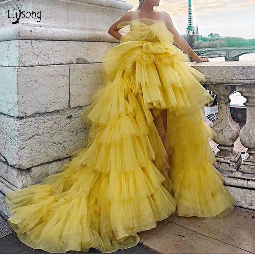 

Fashion Yellow Tutu Tiered High Low Evening Dresses Puffy Riched Tulle Prom Gowns Off The Shoulder Party Dress Abendkleider 2019