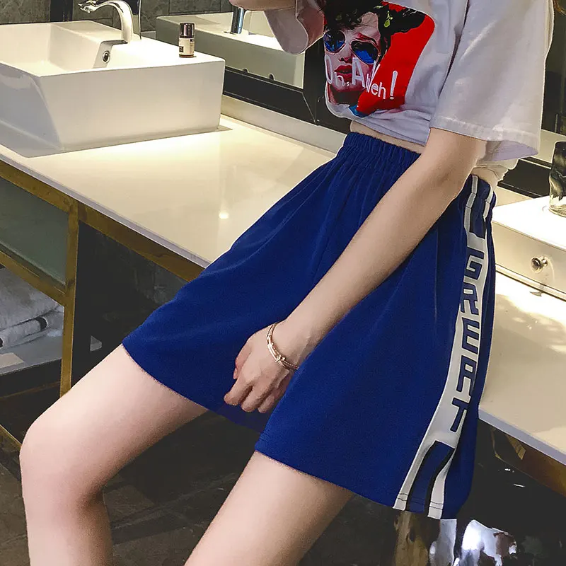 2019 summer yoga drawstring shorts women loose cotton contrast bindingside split elastic waist short pants badminton shorts 
2019 summer yoga drawstring shorts women loose cotton contrast bindingside split elastic waist short pants badminton shorts