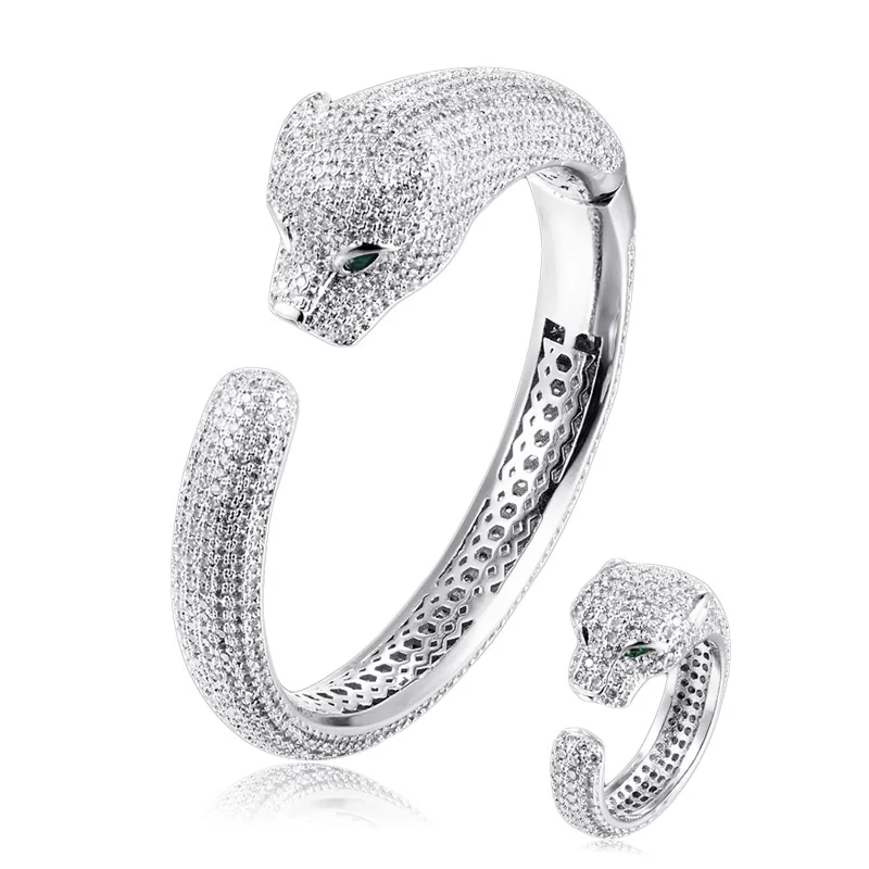 Brand Green Eye AAA Zircon Leopard Bangle & Ring Jewelry Sets for Women Man Luxury Animal Model Wedding Accessories Sets Gifts
Brand Green Eye AAA Zircon Leopard Bangle & Ring Jewelry Sets for Women Man Luxury Animal Model Wedding Accessories Sets Gifts