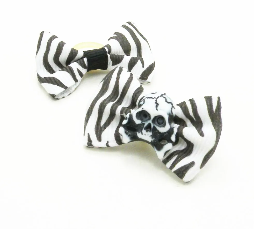 100PC/Lot Stripes Skulls Dog Hair Bows For Halloween Pet Dog Accessories Holiday Dog Grooming Bows
100PC/Lot Stripes Skulls Dog Hair Bows For Halloween Pet Dog Accessories Holiday Dog Grooming Bows