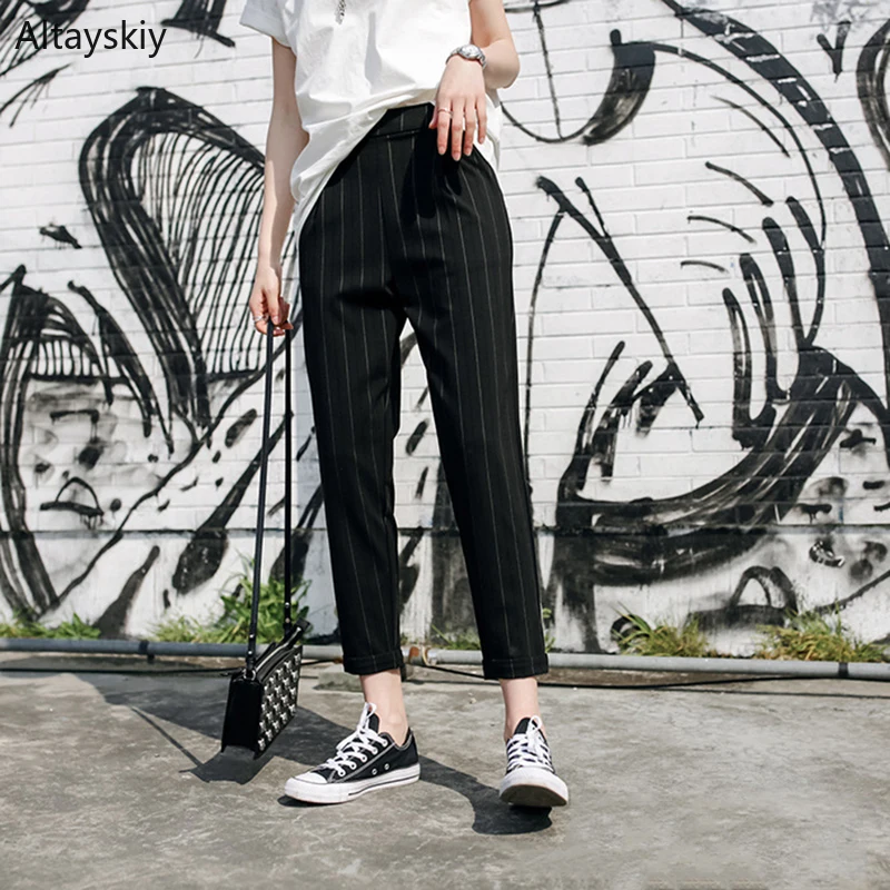 Pants Women Striped Pockets Loose Thin Summer Korean Harem Trousers Harajuku Elastic Waist Casual New Style Fashion Daily 2019
Pants Women Striped Pockets Loose Thin Summer Korean Harem Trousers Harajuku Elastic Waist Casual New Style Fashion Daily 2019