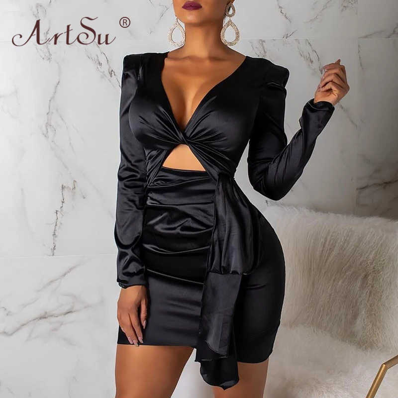 ArtSu Fashion Satin Silk V-Neck Black Pink Sexy Party Dress Women Summer Bodycon Short Club Dress Hollow Out Vestidos De Verano
ArtSu Fashion Satin Silk V-Neck Black Pink Sexy Party Dress Women Summer Bodycon Short Club Dress Hollow Out Vestidos De Verano