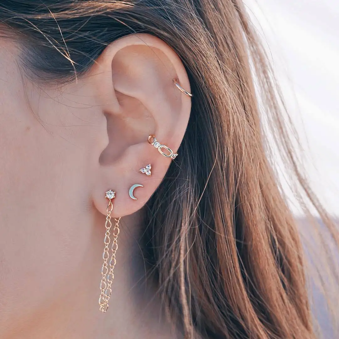 5 Pcs/set Women Simple Golden Moon Crystal Geometric Chain Tassel Stud Earrings Set Charm Party Jewelry Gift Accessories
5 Pcs/set Women Simple Golden Moon Crystal Geometric Chain Tassel Stud Earrings Set Charm Party Jewelry Gift Accessories