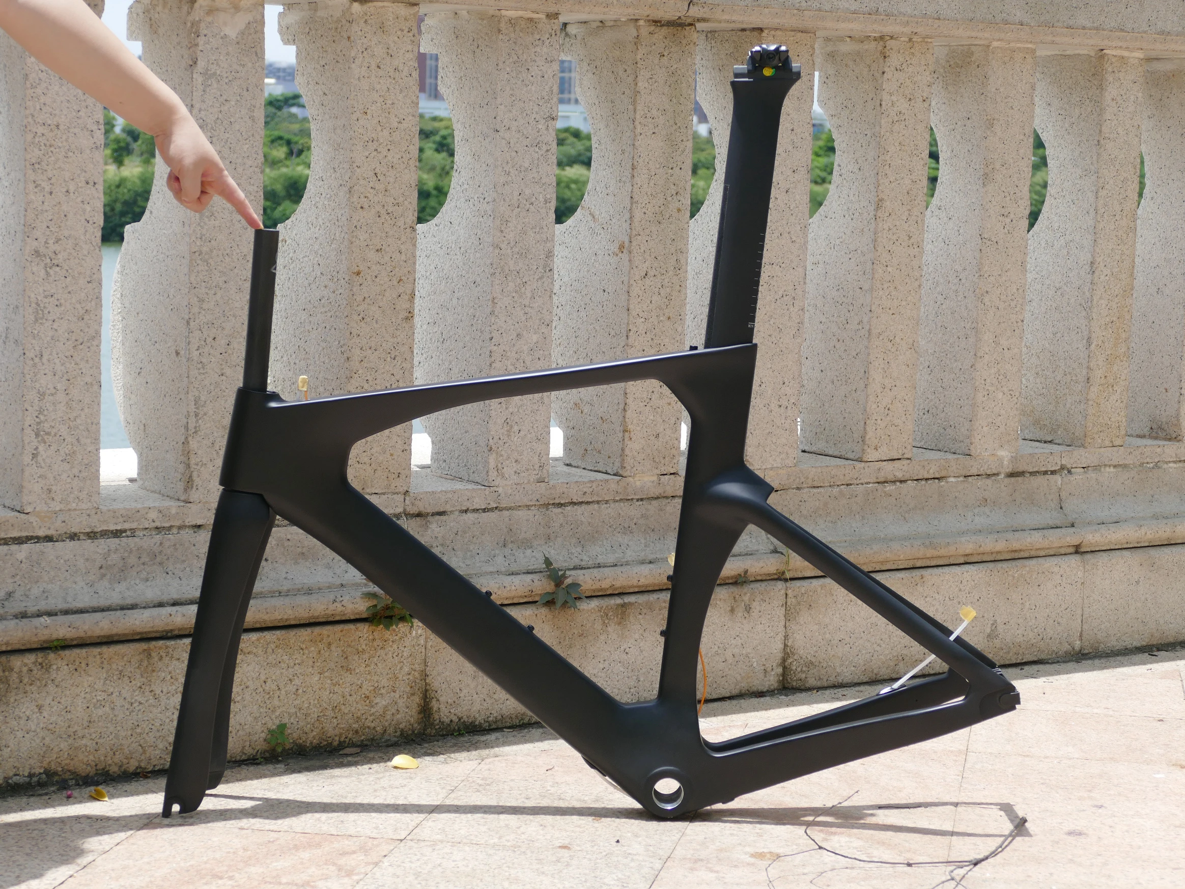 2019" Full Carbon UD Carbon Matt Time Trial Triathlon Bike Frameset Frame Fork Seatpost TT Frame 56cm
2019" Full Carbon UD Carbon Matt Time Trial Triathlon Bike Frameset Frame Fork Seatpost TT Frame 56cm