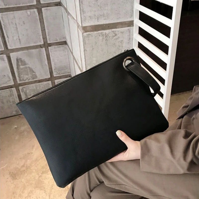 New 2019 Large capacity clutch bag Simple retro evening envelope bag female Fashion solid women's Clutches Handbag
New 2019 Large capacity clutch bag Simple retro evening envelope bag female Fashion solid women's Clutches Handbag