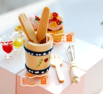 A01-X253 children baby gift Toy 1:12 Dollhouse mini Furniture Miniature rement Whisk wooden utensils barrel
A01-X253 children baby gift Toy 1:12 Dollhouse mini Furniture Miniature rement Whisk wooden utensils barrel