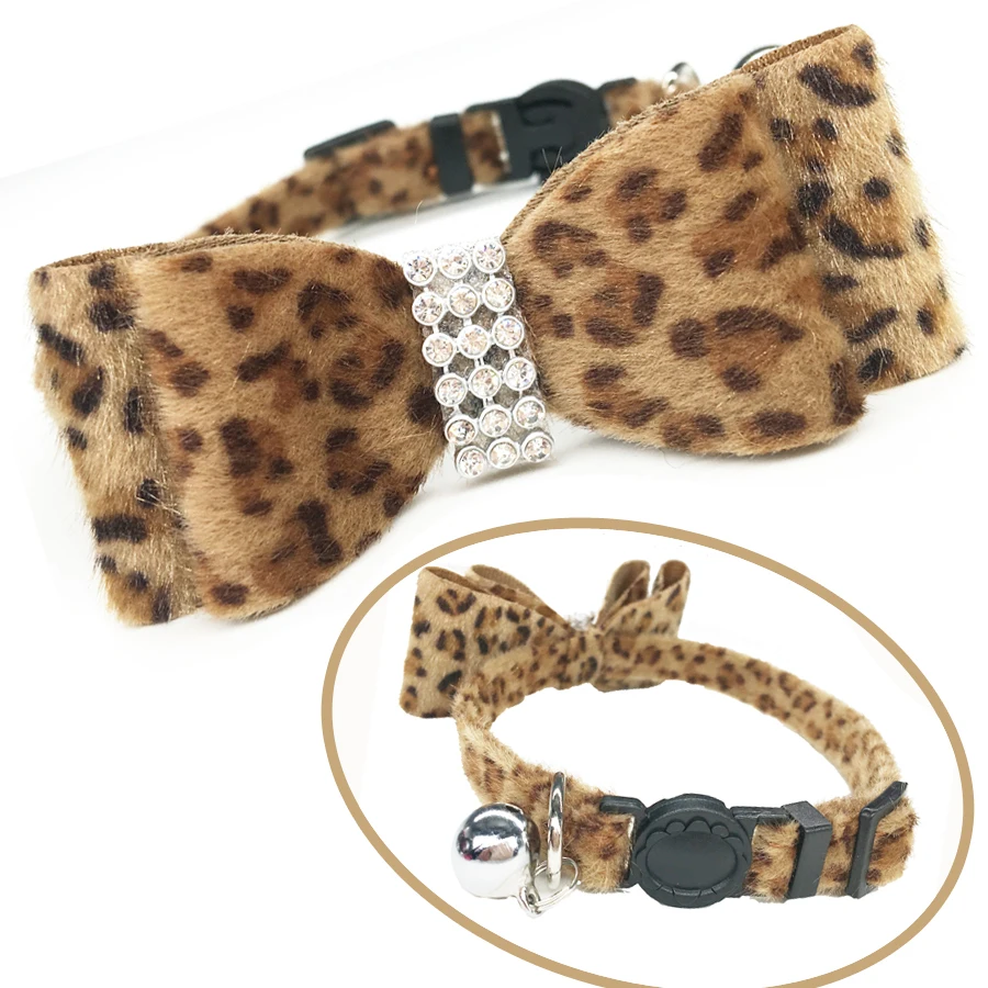 Cat Collar Baby Puppies Dog Safety Elastic Adjustable with Bow and Bell Soft Velvet Material
Cat Collar Baby Puppies Dog Safety Elastic Adjustable with Bow and Bell Soft Velvet Material