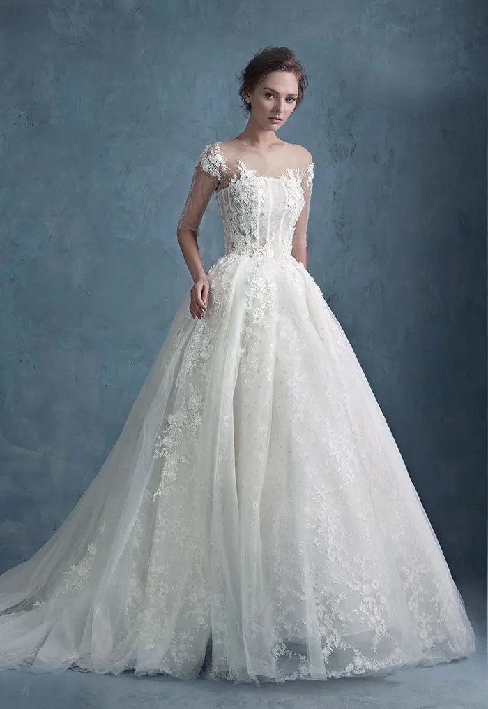 2019 A Line Strapless Wedding Dresses Lace Appliques 1/2 Sleeves Wedding Dress Bridal Gowns Court Train Custom made
2019 A Line Strapless Wedding Dresses Lace Appliques 1/2 Sleeves Wedding Dress Bridal Gowns Court Train Custom made