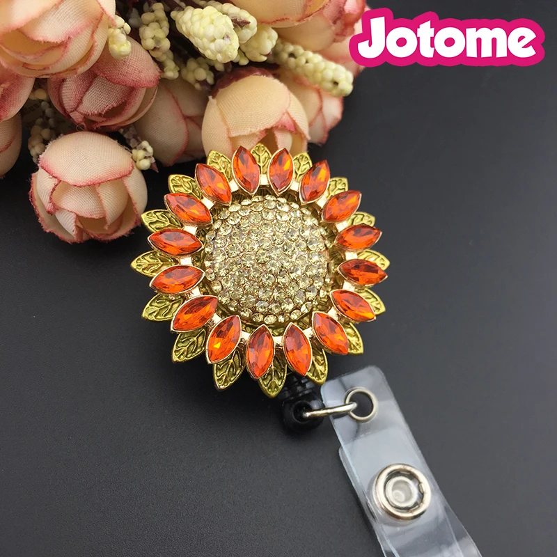 50pcs/lot wholesale 44mm Crystal rhinestone sparkly Sunflower Retractable id badge holder reel
50pcs/lot wholesale 44mm Crystal rhinestone sparkly Sunflower Retractable id badge holder reel