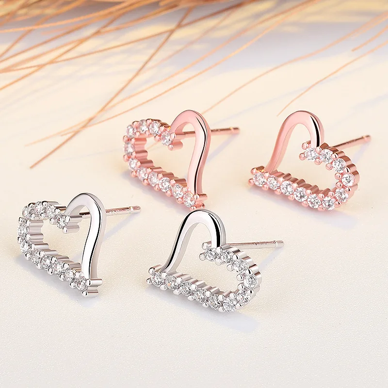 925 Silver Small Heart Stud Earrings for Women Korean Fashion Crystal Zircon Earrings Girlfriend Love Cute Ear Jewelry oorbellen
925 Silver Small Heart Stud Earrings for Women Korean Fashion Crystal Zircon Earrings Girlfriend Love Cute Ear Jewelry oorbellen