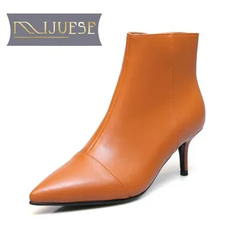 MLJUESE 2019 women ankle boots cow leather black color autumn spring zippers high heels female boots size 34-42
MLJUESE 2019 women ankle boots cow leather black color autumn spring zippers high heels female boots size 34-42