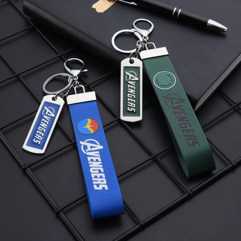 Marvel Keychain Women Anime Key chain Men Metal Keyring Avengers Keychains Thor Hammer Iron men Thanos Captain America Key Ring
Marvel Keychain Women Anime Key chain Men Metal Keyring Avengers Keychains Thor Hammer Iron men Thanos Captain America Key Ring