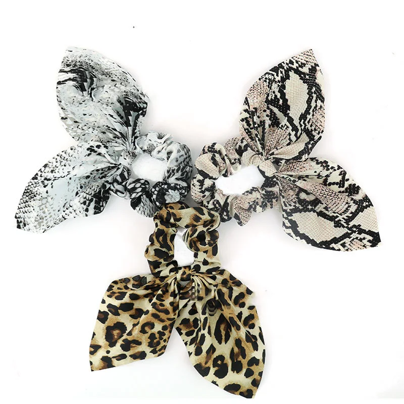Vintage Leopard Snake Print Snake Scrunchies Women Hair Bands Bowknot Hair Elastic Ring Stretch Ponytail Holder
Vintage Leopard Snake Print Snake Scrunchies Women Hair Bands Bowknot Hair Elastic Ring Stretch Ponytail Holder