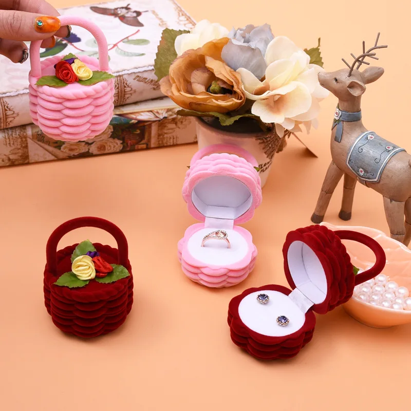 1pcs Cartoon Ring Box Flower Basket Cartoon Type Flocking Cases Earrings Ring Storage Boxes Ring earrings Packaging Display
1pcs Cartoon Ring Box Flower Basket Cartoon Type Flocking Cases Earrings Ring Storage Boxes Ring earrings Packaging Display