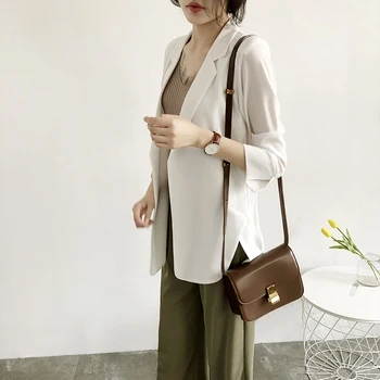 Korean Summer Autumn Loose Chiffon Blazers Women Office Ladies Three Quarter Solid Blazer Casual Female Clothes 
Korean Summer Autumn Loose Chiffon Blazers Women Office Ladies Three Quarter Solid Blazer Casual Female Clothes