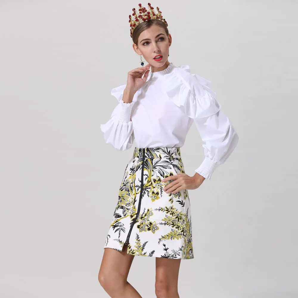 Red RoosaRose New Runway Designer Women 2019 Spring Summer Long Sleeve Ruffles White Blouse + Thick Cotton Skirt Cute Suits
Red RoosaRose New Runway Designer Women 2019 Spring Summer Long Sleeve Ruffles White Blouse + Thick Cotton Skirt Cute Suits