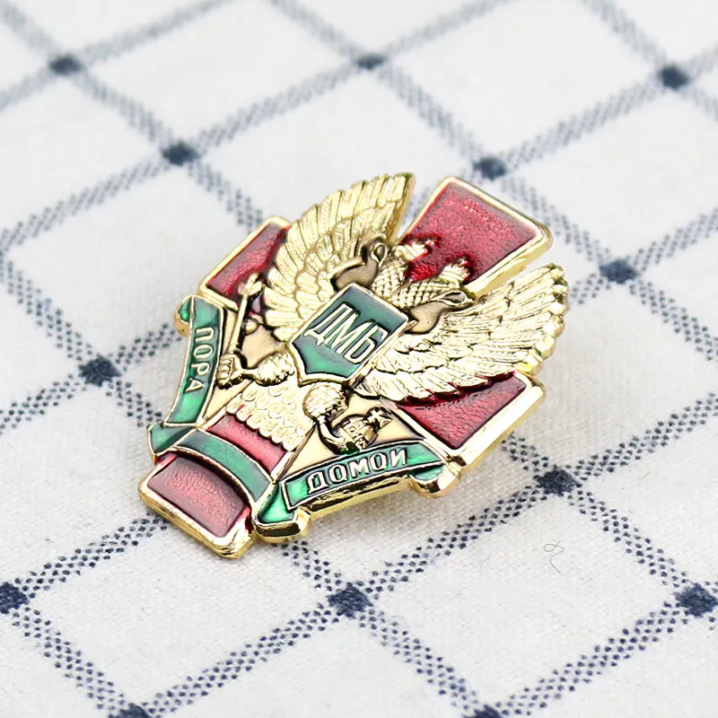 Outstanding Armed Forces Honor Award Pin Badge Origina Military Russian Military Medals
Outstanding Armed Forces Honor Award Pin Badge Origina Military Russian Military Medals