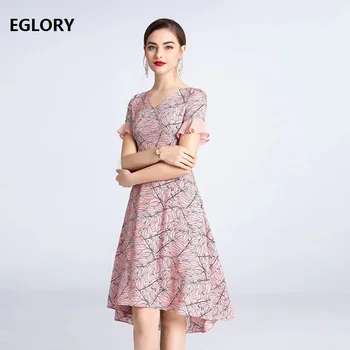 High Quality Runway Dress 2019 Summer Style Women V-Neck Ethnic Print Short Sleeve Asymmetrical Casual Party Work Dress Femmes
High Quality Runway Dress 2019 Summer Style Women V-Neck Ethnic Print Short Sleeve Asymmetrical Casual Party Work Dress Femmes