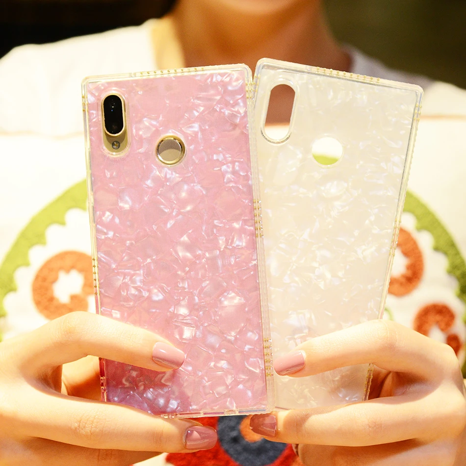 Luxury Diamond Silicone Soft Case Cover for Huawei P20 Pro Honor 7A 7C Pro Y6 Y9 Y7 Prime 2018 Mate 10 Lite Nova 2i 3E Cases
Luxury Diamond Silicone Soft Case Cover for Huawei P20 Pro Honor 7A 7C Pro Y6 Y9 Y7 Prime 2018 Mate 10 Lite Nova 2i 3E Cases
