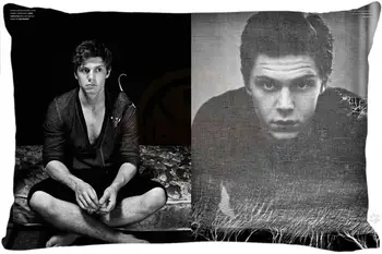 Fashion Classic Custom Evan Peters Pillowcase 45x35cm(One Side) Rectang Zipper Print Comfortable Pillowcase Cover 
Fashion Classic Custom Evan Peters Pillowcase 45x35cm(One Side) Rectang Zipper Print Comfortable Pillowcase Cover