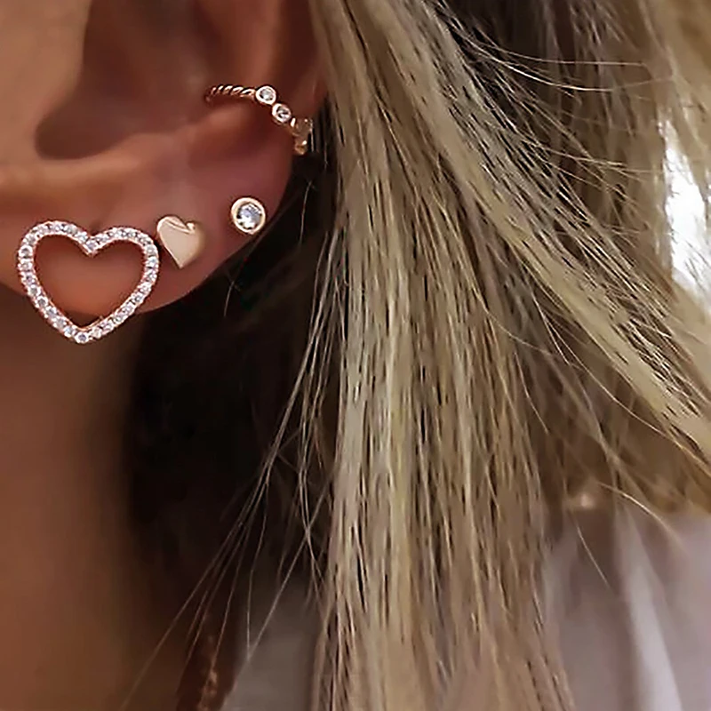 Lovely Shiny Rhinestone Heart Earring Stud Romantic Small Heart Earrings Zircon Round Earring Ear Clip Brincos For Women Girl
Lovely Shiny Rhinestone Heart Earring Stud Romantic Small Heart Earrings Zircon Round Earring Ear Clip Brincos For Women Girl