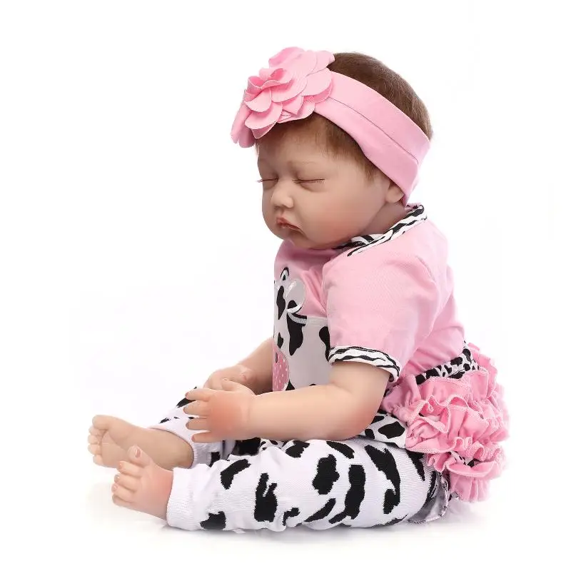 baby dolls that look real clothes