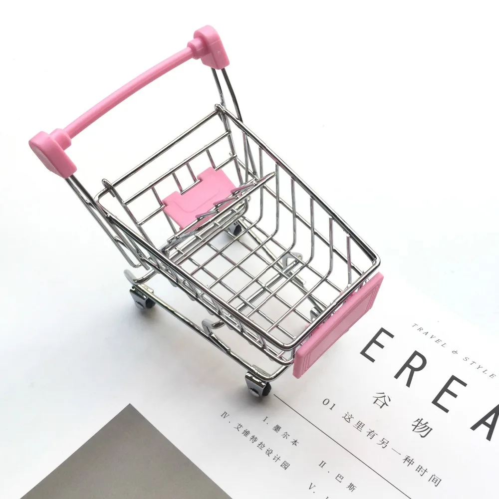 The craftsmanship of the bag mail mini shopping cart sets up a metal model toy of the trolley of the small supermarket.
The craftsmanship of the bag mail mini shopping cart sets up a metal model toy of the trolley of the small supermarket.
