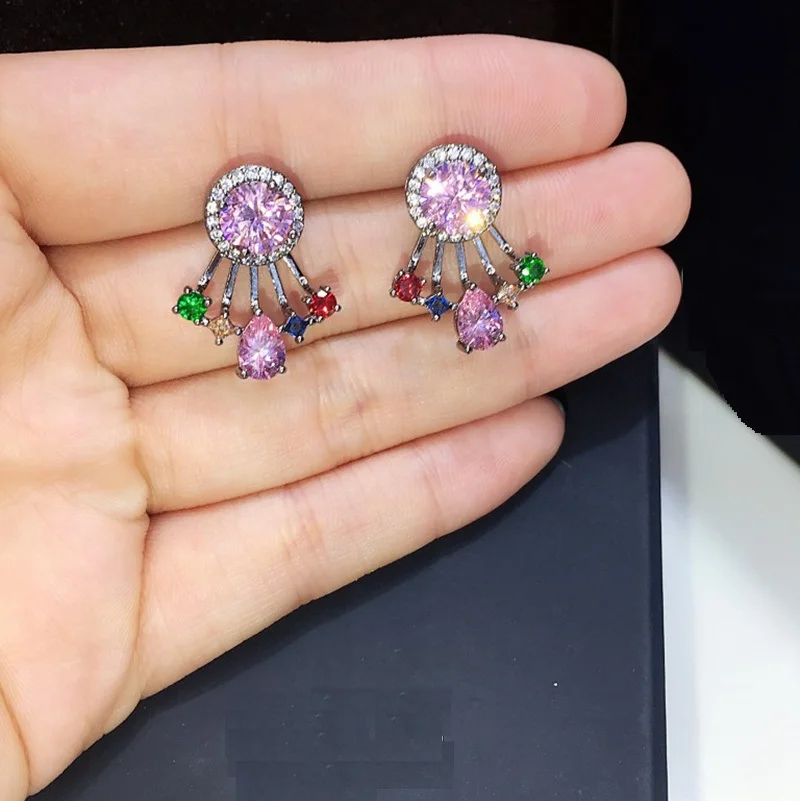 Promotion Pink Zircon Flower Stud Earring Black Gun Colorful Women 925 Silver Pin Elegant Cuff Earring AP Bridal Jewelry
Promotion Pink Zircon Flower Stud Earring Black Gun Colorful Women 925 Silver Pin Elegant Cuff Earring AP Bridal Jewelry