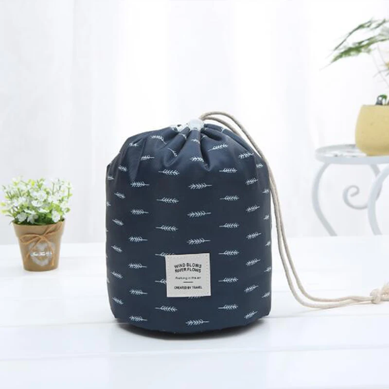 Women Drawstring Makeup Bag Female Large Capacity Travel Organizer Ladies Barrel Shaped Big Flamingo Cosmetic Bags 359
Women Drawstring Makeup Bag Female Large Capacity Travel Organizer Ladies Barrel Shaped Big Flamingo Cosmetic Bags 359