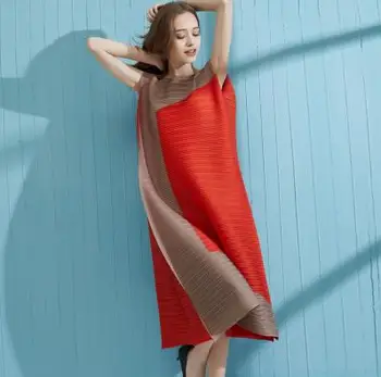 2019 summer women's dress large size loose fashion dress miyake pleated life cover belly a-line dress free shipping
2019 summer women's dress large size loose fashion dress miyake pleated life cover belly a-line dress free shipping