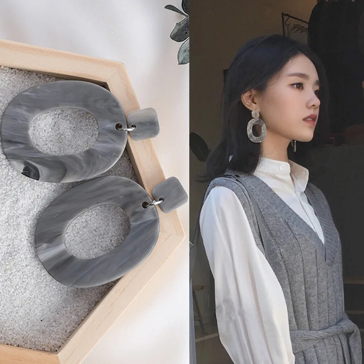 2018 Fashion Acetate Oval Drop Dangle Earrings Exaggerated Marble Pattern Acrylic Earrings for Women Jewelry Gift B1314
2018 Fashion Acetate Oval Drop Dangle Earrings Exaggerated Marble Pattern Acrylic Earrings for Women Jewelry Gift B1314
