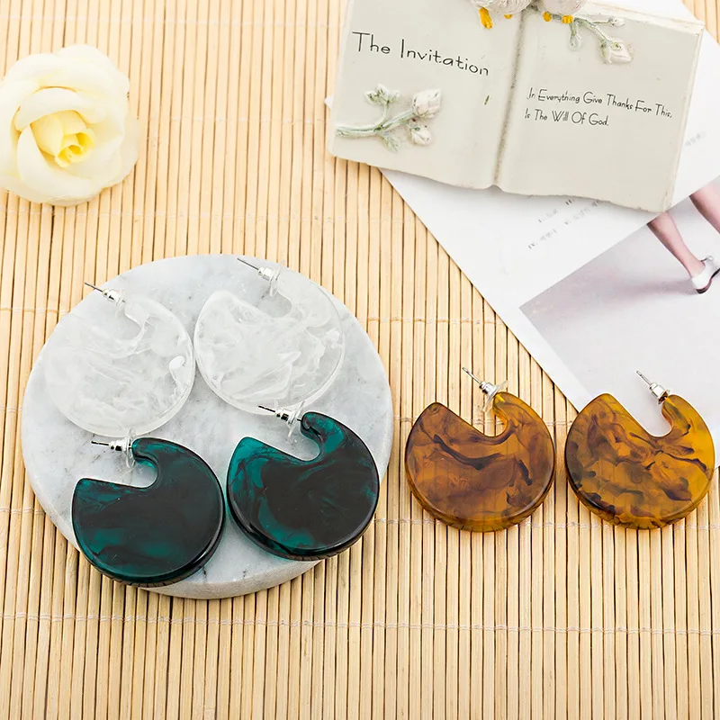 Bohemian Earrings Sale Rushed Round Trendy Brincos Tortoiseshell Semicircle Stud Earrings Resin Material For Women
Bohemian Earrings Sale Rushed Round Trendy Brincos Tortoiseshell Semicircle Stud Earrings Resin Material For Women
