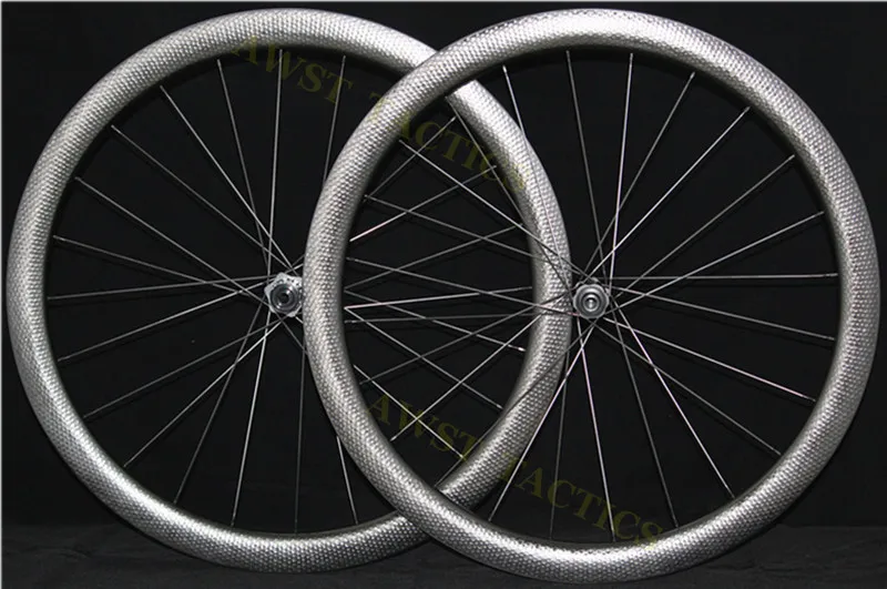 1450g 303 New Arrivals 25mm Wide 45mm Deep DT 240 Hubs Bike Bicycle Road Tubular Wheels Dimple Carbon Rim Road Disc Brake Wheels
1450g 303 New Arrivals 25mm Wide 45mm Deep DT 240 Hubs Bike Bicycle Road Tubular Wheels Dimple Carbon Rim Road Disc Brake Wheels