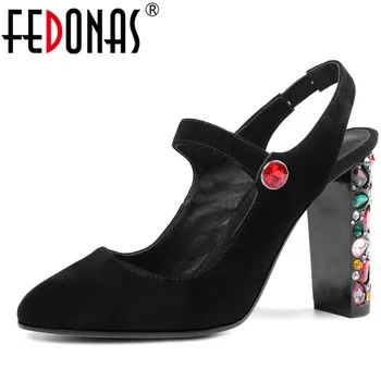 FEDONAS Fashion Women High Heels Spring Summer Crystal Decoration Pumps Prom Wedding Shoes Woman Suede Leather Square Heeled
FEDONAS Fashion Women High Heels Spring Summer Crystal Decoration Pumps Prom Wedding Shoes Woman Suede Leather Square Heeled