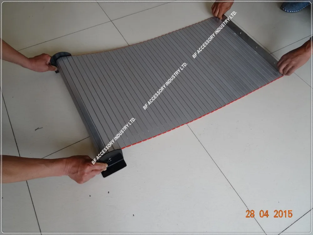 Automatic pull-out Shutter type cnc machine tools Aluminium protective width 450mm x length 850mm rolling curtain shield cover
Automatic pull-out Shutter type cnc machine tools Aluminium protective width 450mm x length 850mm rolling curtain shield cover