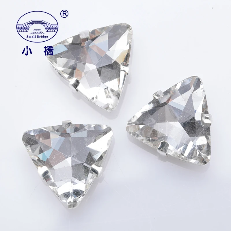 Shiny Flatback Crystal Sewing Beads Loose Glass Decorative Strass With Claw Diy Colorful Triangular Beads For Clothes 10PCS S069
Shiny Flatback Crystal Sewing Beads Loose Glass Decorative Strass With Claw Diy Colorful Triangular Beads For Clothes 10PCS S069
