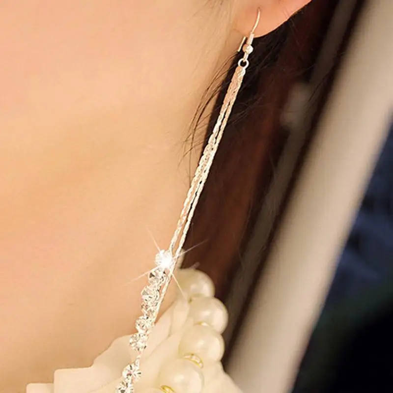1Pair Exquisite Women Rhinestone Tassels Dangle Hook Linear Earrings Party Cocktail Drop Chain Trendy Fashion Dangle Earrings
1Pair Exquisite Women Rhinestone Tassels Dangle Hook Linear Earrings Party Cocktail Drop Chain Trendy Fashion Dangle Earrings