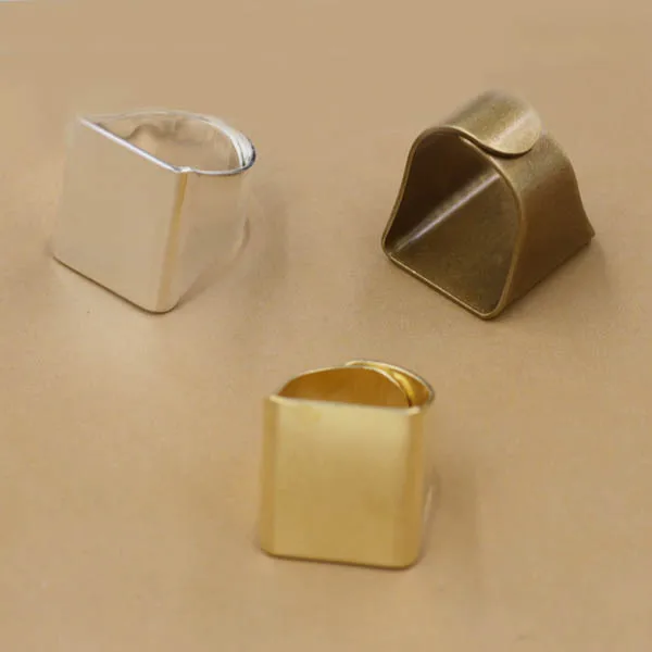 Adjustable Men's Ring Settings Blanks 19*20mm Flat Square Glue Pad Resin Cabochons Open Ring Findings Bulk Multi-color
Adjustable Men's Ring Settings Blanks 19*20mm Flat Square Glue Pad Resin Cabochons Open Ring Findings Bulk Multi-color